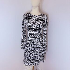 Boden Wrap Jersey Mini Dress with Geometric Print - Size 6